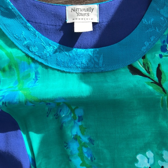 Vintage Naturally Yours Honolulu Muu’Muu - Picture 2 of 7